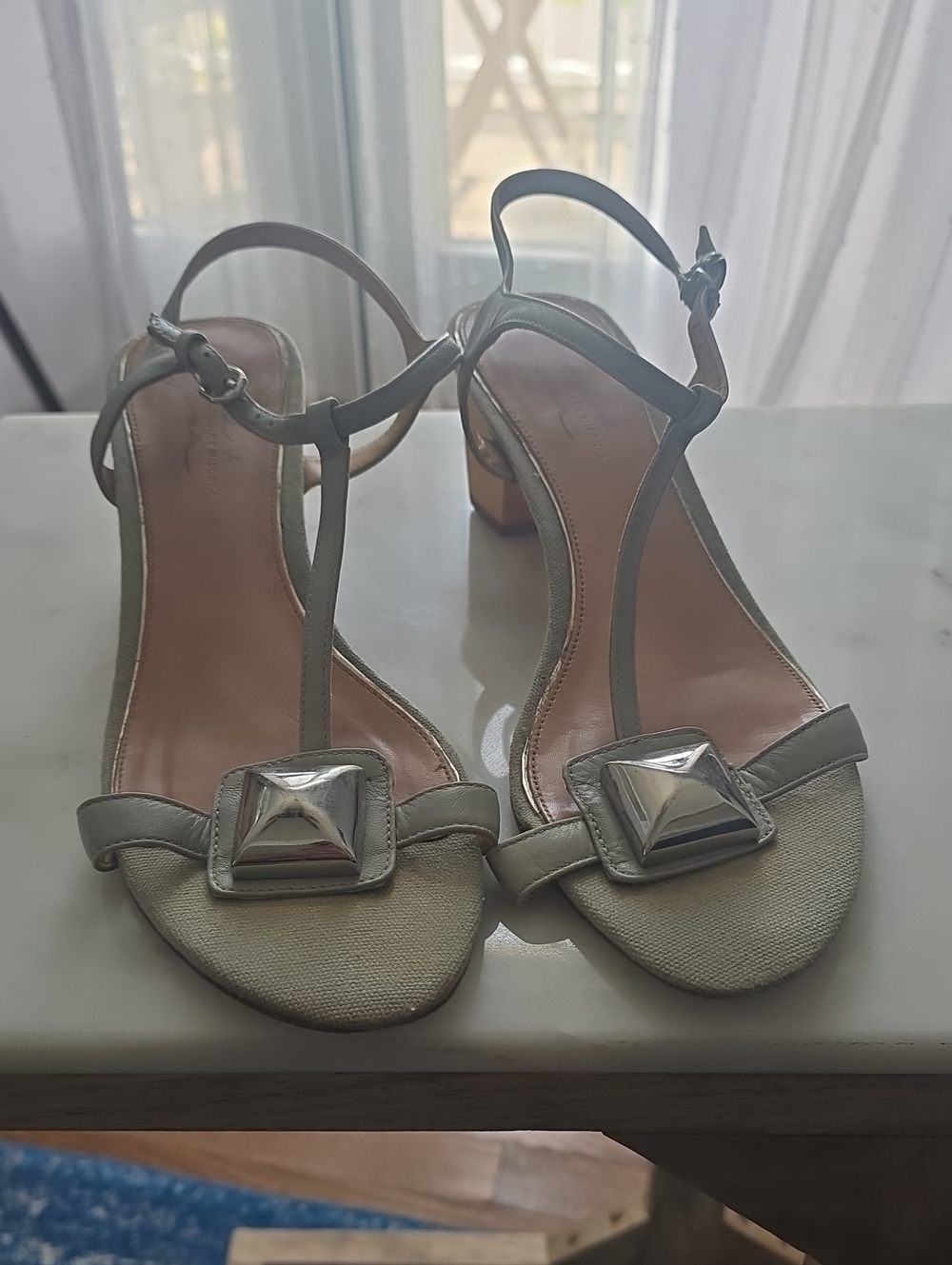 Badgley Mischka Cream T-Strap Block Heels with Silver Pyramid Accent